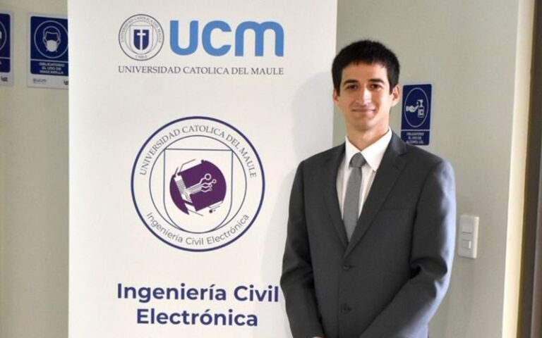 Centro Educativo Salesianos Talca, otorga reconocimiento a Fabián Guerrero como uno de los mejores egresados de ICE.