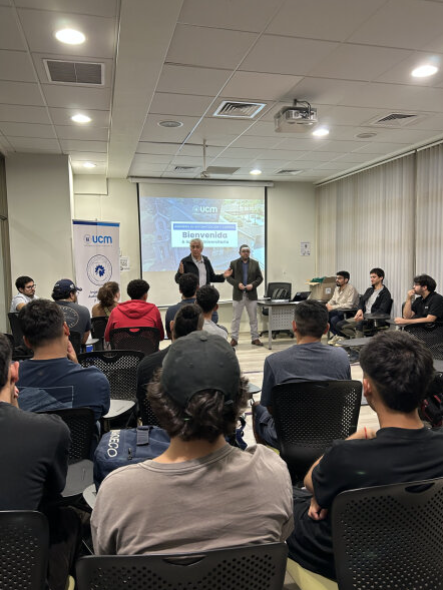 Bienvenida Estudiantes Ingeniería en Automatización y Control 2026