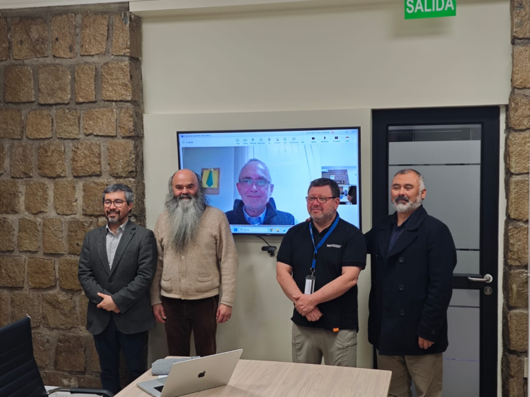Profesor Marco Mora obtiene el grado de Magíster en Ética y Formación Ciudadana